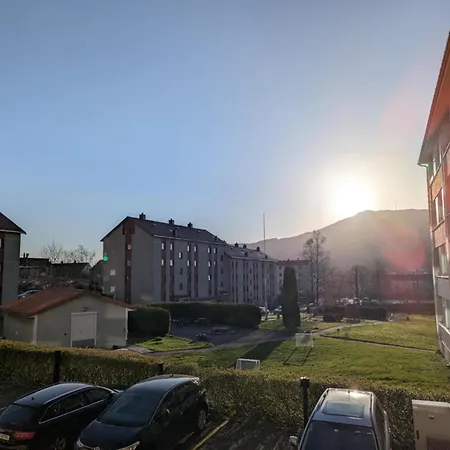 Lägenhet Hjemmekoselig Pa Landas *